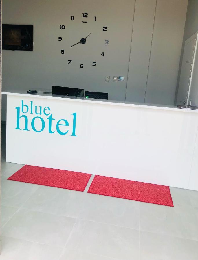 Blue Hotel Kaliszki Buitenkant foto